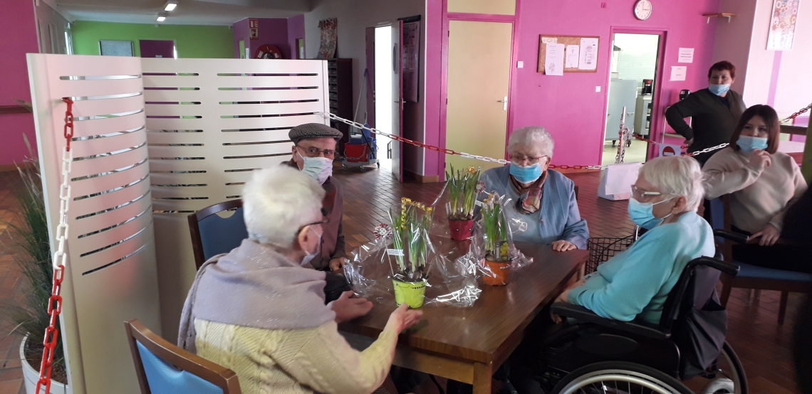 Fête des grands-mères au Foyer Logement